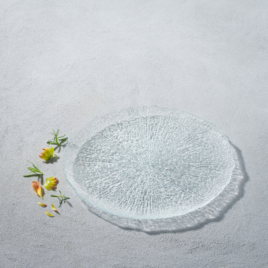 Classic, Rippled Glass Plate – Vikko