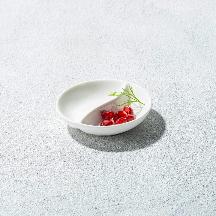 Lightning, Mini Round Divided Dish